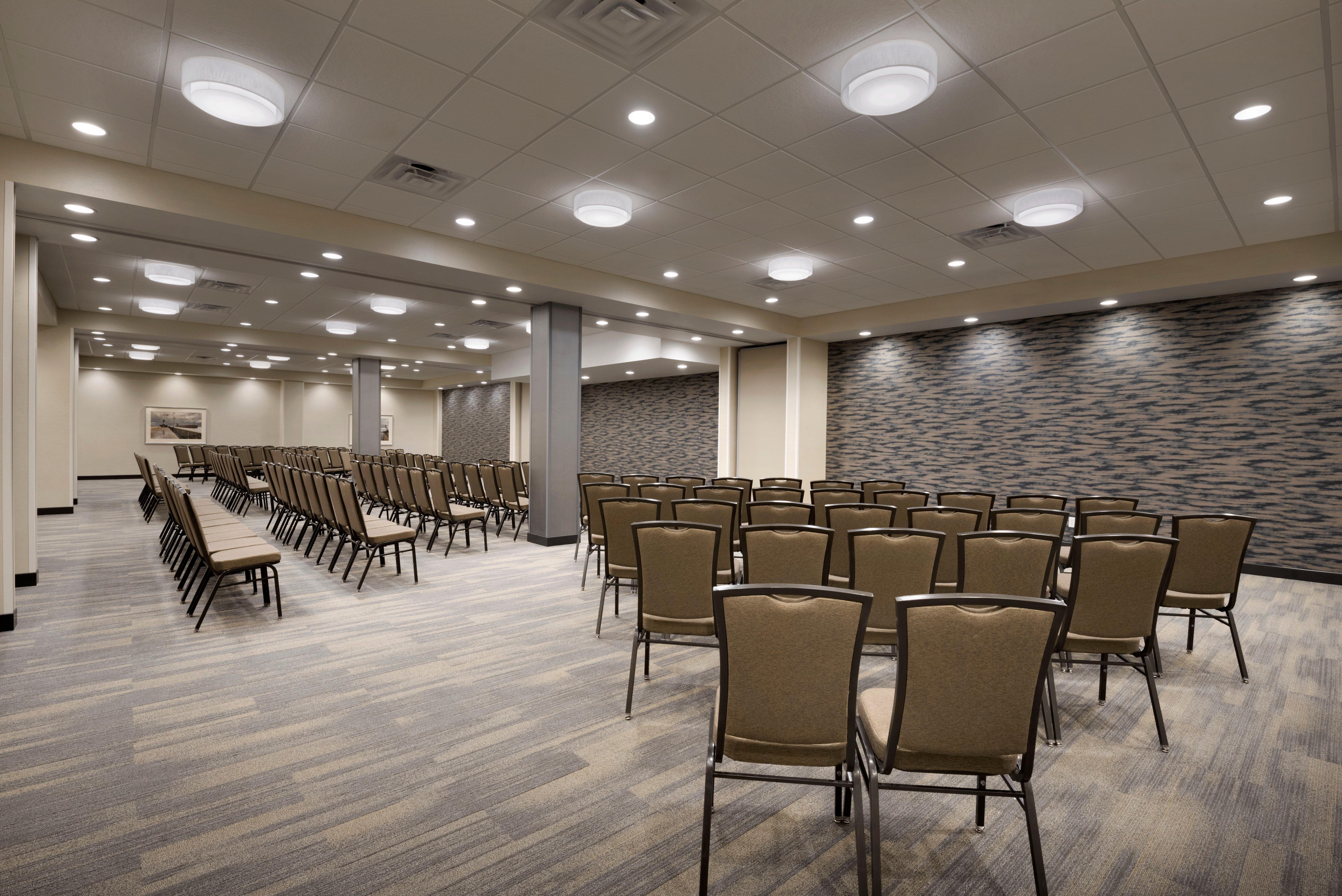 Holiday Inn & Suites Duluth-Downtown By Ihg Exterior foto