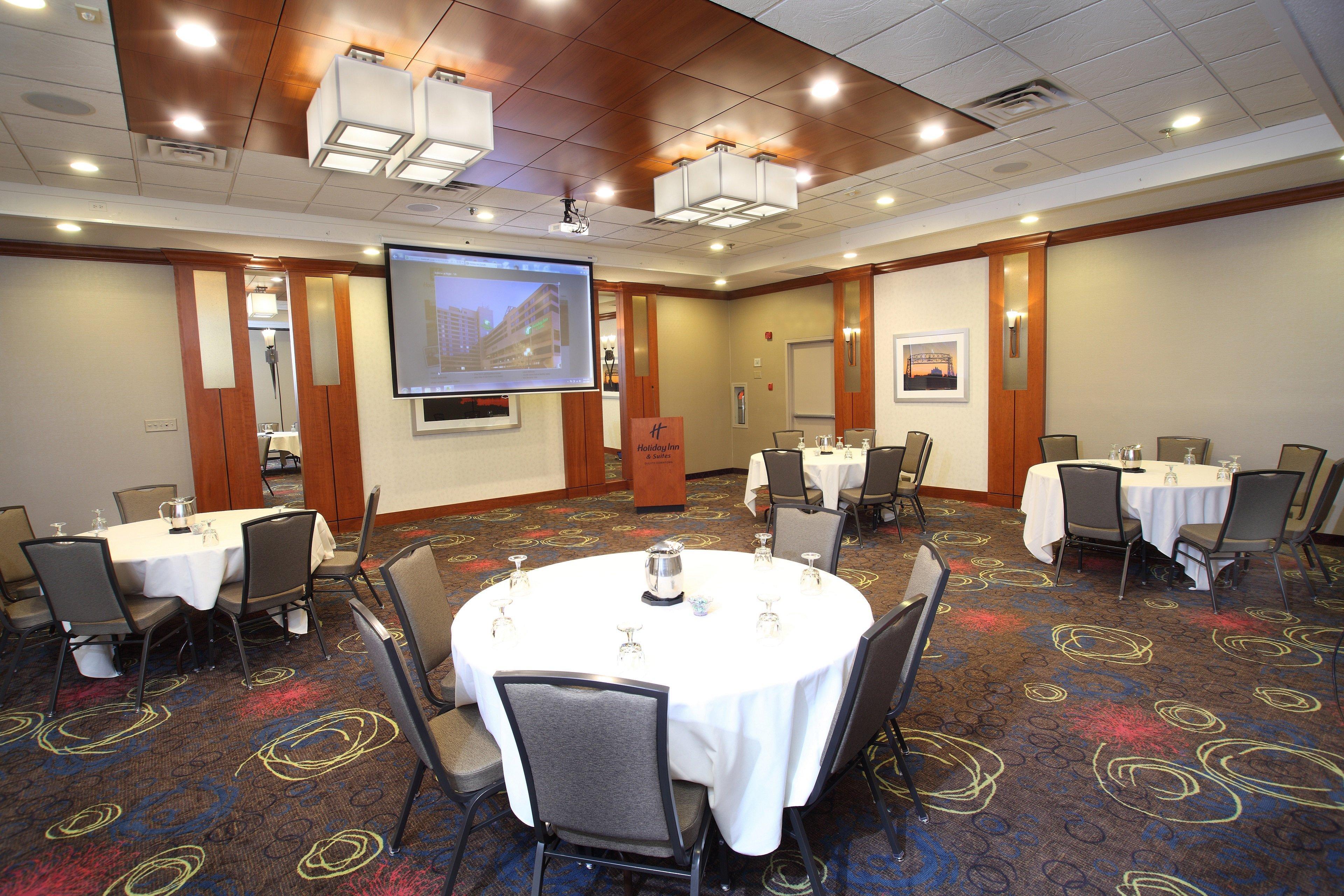 Holiday Inn & Suites Duluth-Downtown By Ihg Exterior foto