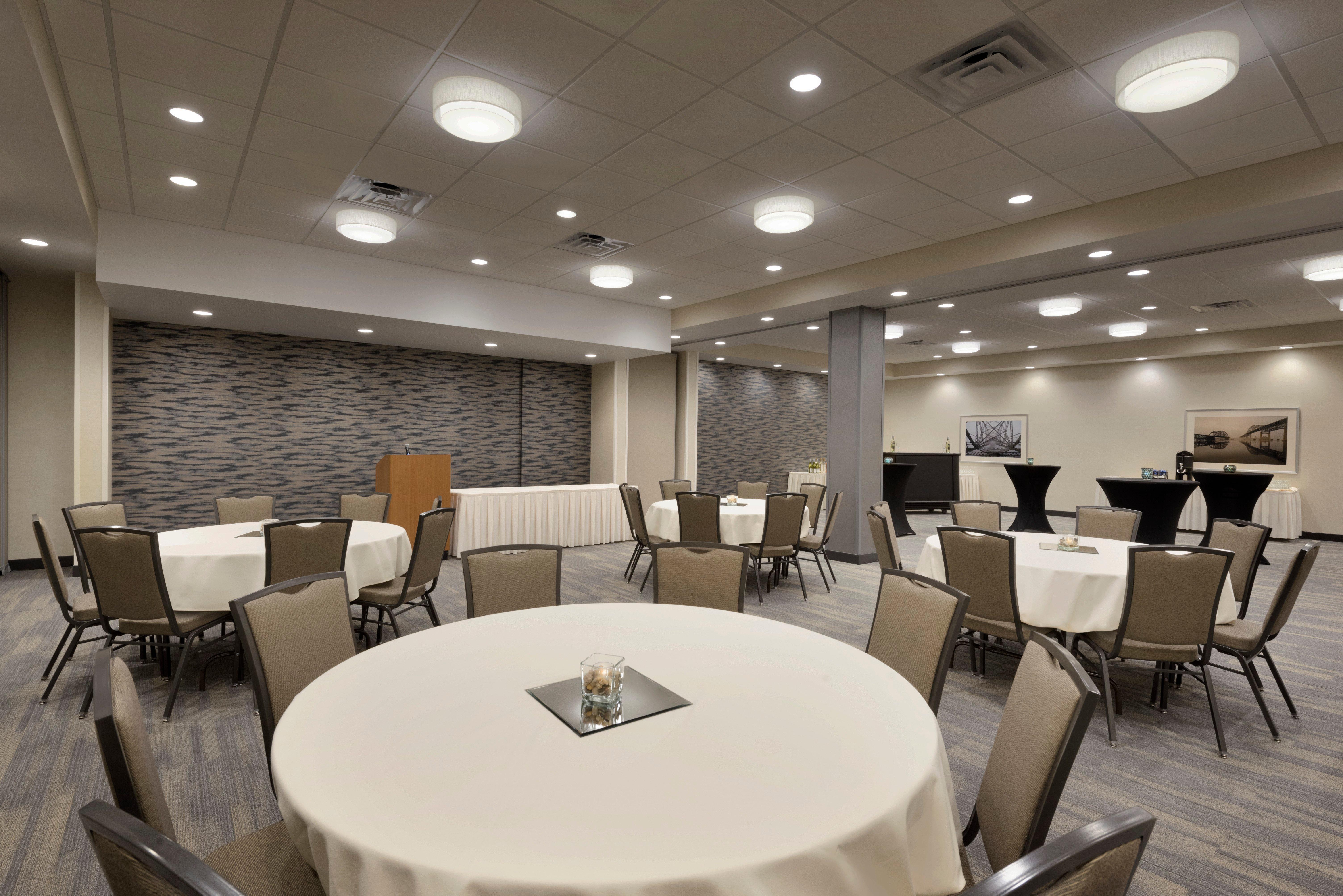 Holiday Inn & Suites Duluth-Downtown By Ihg Exterior foto